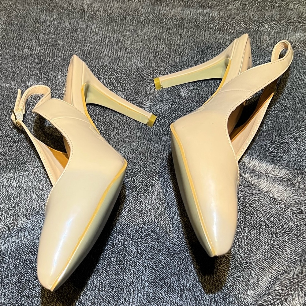 Gorgeous JG sling back pump